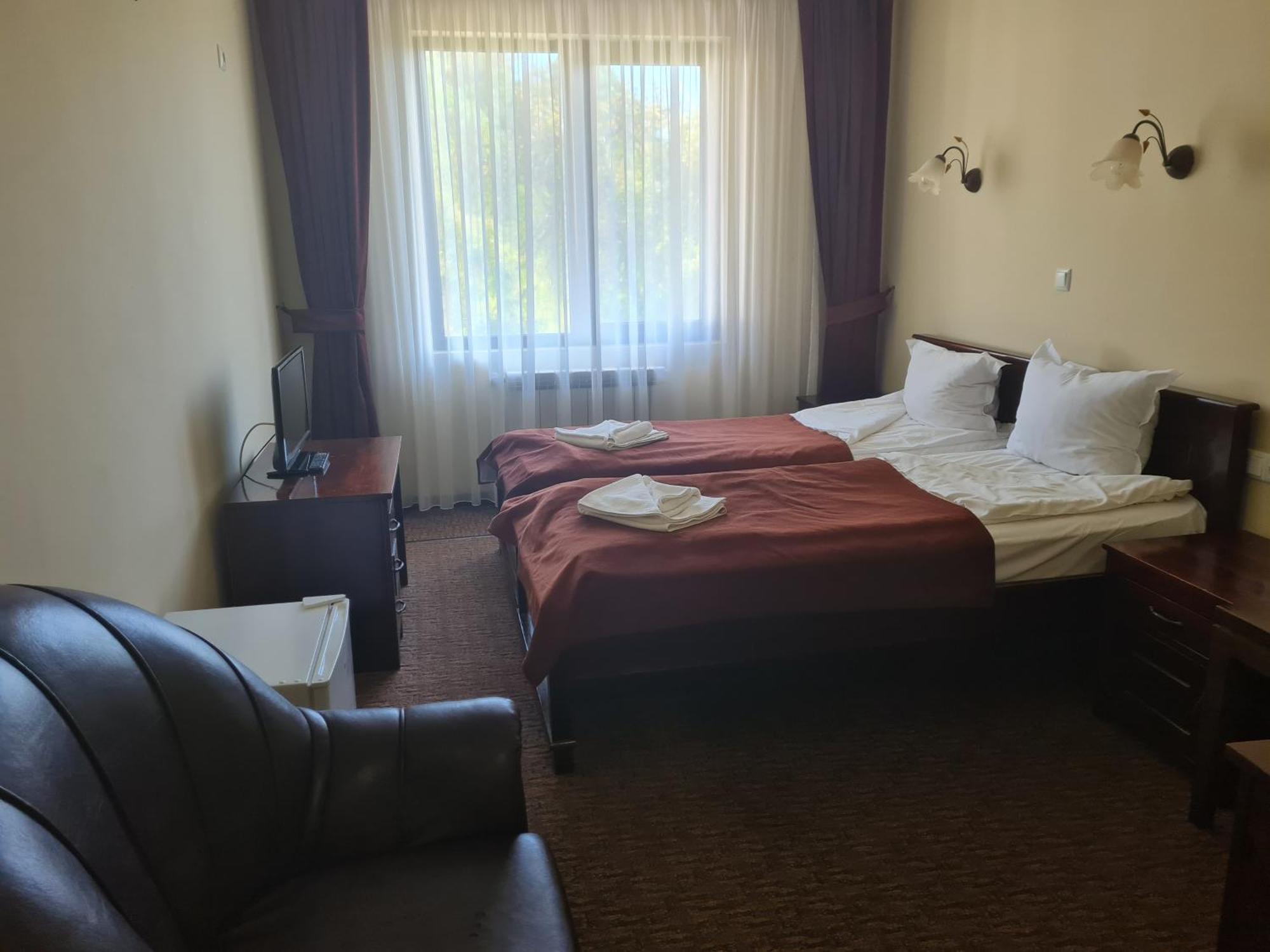 Family Hotel Bela Трявна Екстер'єр фото