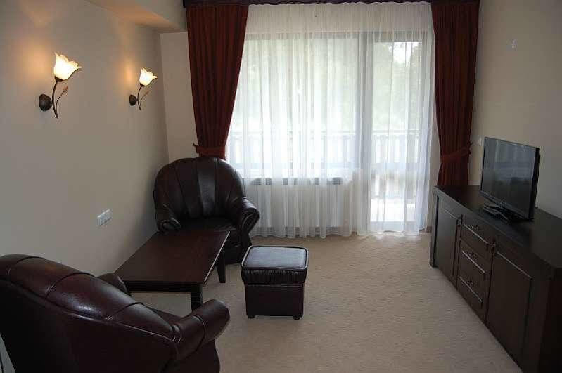 Family Hotel Bela Трявна Екстер'єр фото
